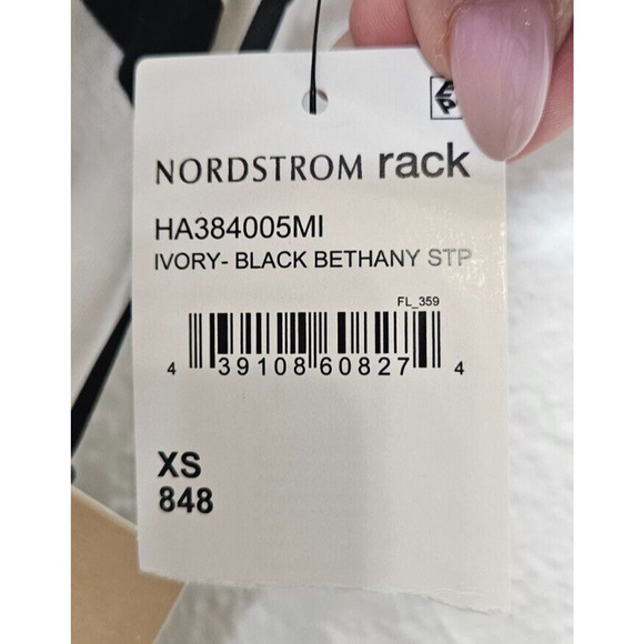 Halogen Tank Top Womens XS White Black Striped Rayon Spandex Nautical Soft NWT - Picture 5 of 9